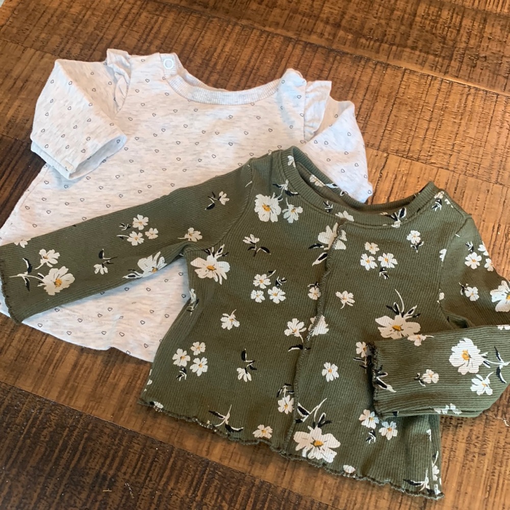 Set of 2 long sleeve baby shirt🌼